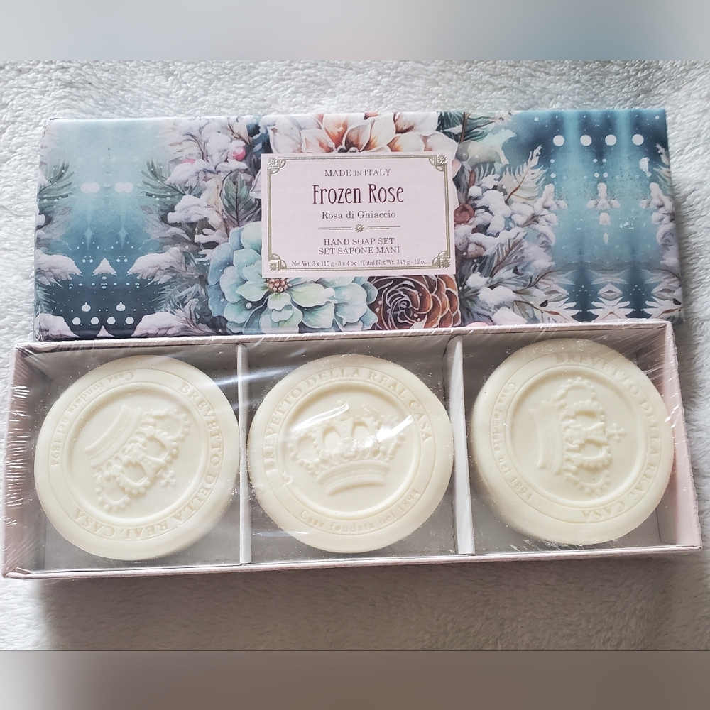 NIB Frozen Rose Made In Italy Hand Soap Set
